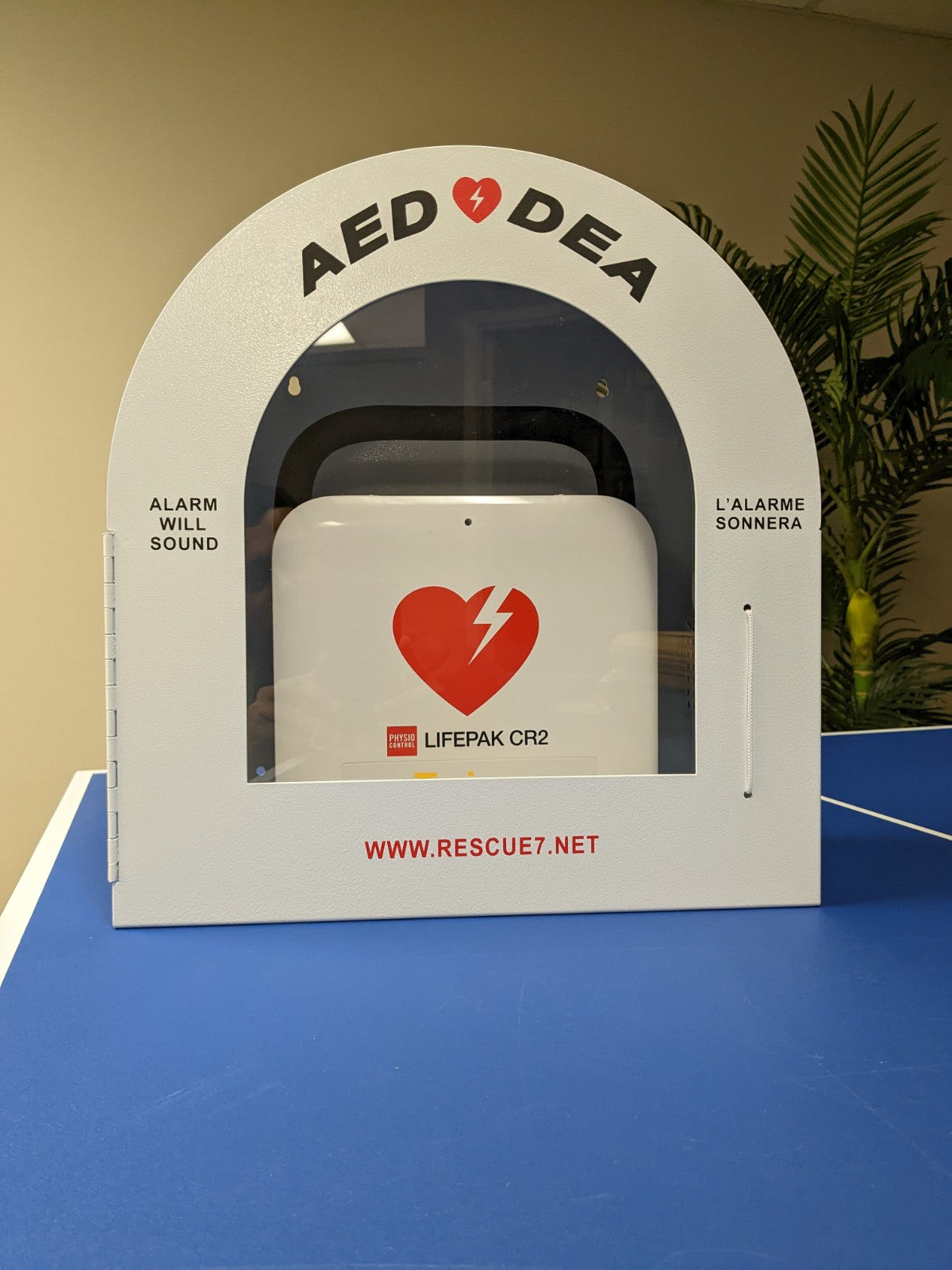 Bilingual Round Top Alarmed AED Cabinet